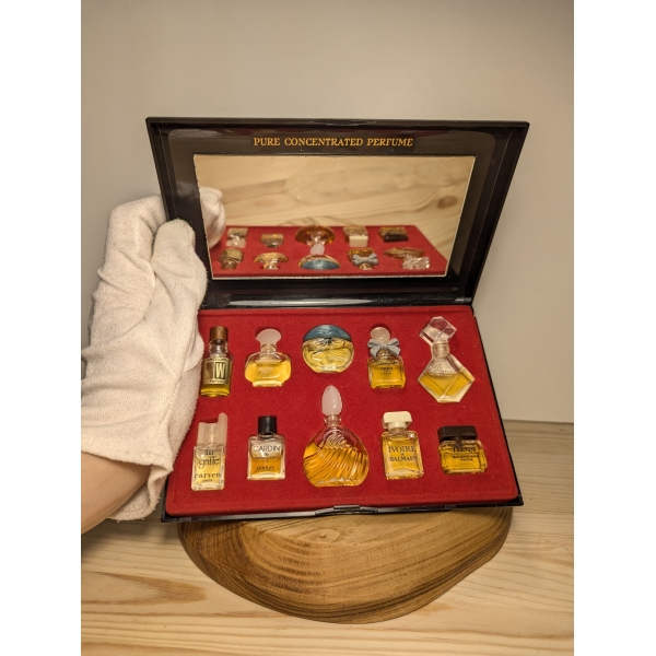 Набор Les meilleurs Parfums de Paris 25 мл винтаж 1980-х годов
