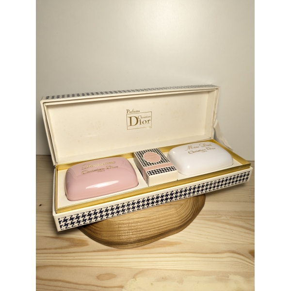 Набор Christian Dior Diorissimo EDT 10 мл + 2 мыла винтаж 1979 год