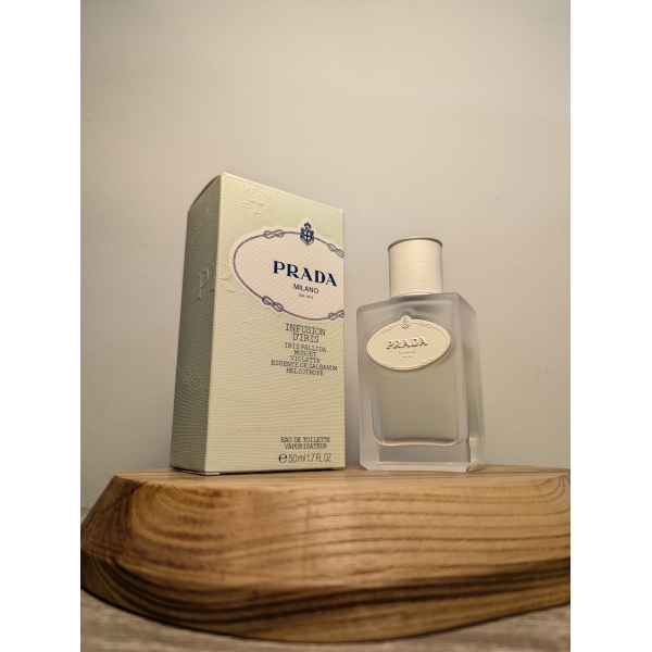 Туалетная вода Prada Infusion d'Iris EDT 50 мл 2010 года спрей