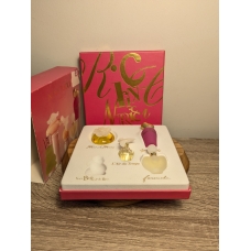 Подарочный набор Nina Ricci 20 мл винтаж 1990-х годов Подарочный набор Nina Ricci 20 мл винтаж 1990-х годов