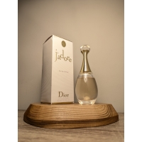 Парфюмерная вода Christian Dior Jadore EDP 50 мл винтаж 2005 года спрей