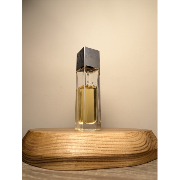 Туалетная вода Gucci Envy EDT 30 мл винтаж 1990-х годов спрей