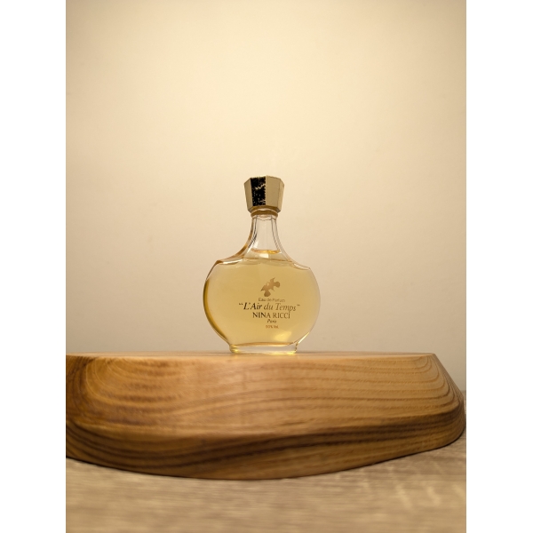 Парфюмерная вода Nina Ricci L'Air du Temps EDP 25 мл винтаж 1980-х годов сплэш