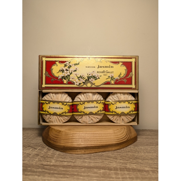 Набор мыла Roger&Gallet 3х100 грамм винтаж 1990-х годов