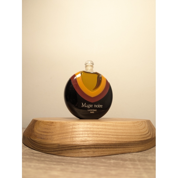 Духи Lancome Magie Noire 28 мл винтаж 1970-х годов сплэш