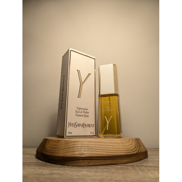 Туалетная вода Yves Saint Laurent Y EDT 75 мл винтаж 1983 года спрей