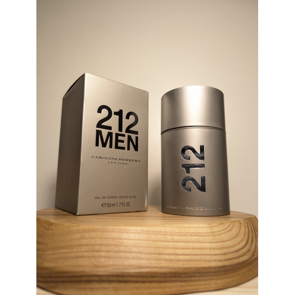 Туалетная вода Carolina Herrera 212 Men EDT 50 мл винтаж 2002 года спрей