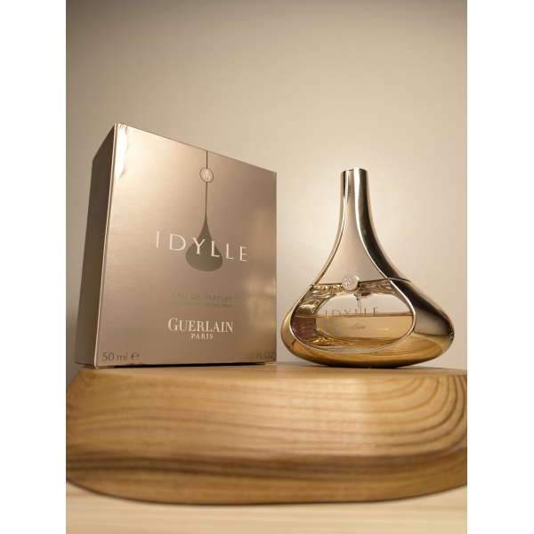 Парфюмерная вода Guerlain Idylle EDP 50 мл 2009 года спрей