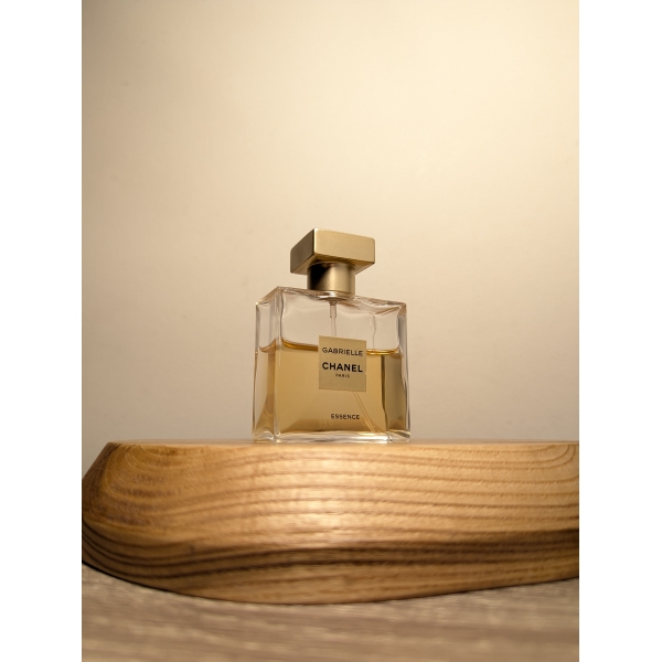 Парфюмерная вода Chanel Gabrielle Essence EDP 35 мл 2023 года спрей